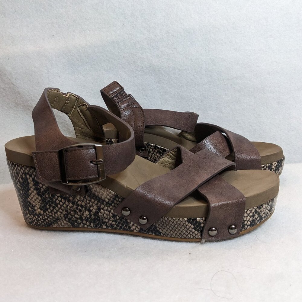 Boutique by Corkeys Women's Wedge Heel Animal Print Sandal Size 7